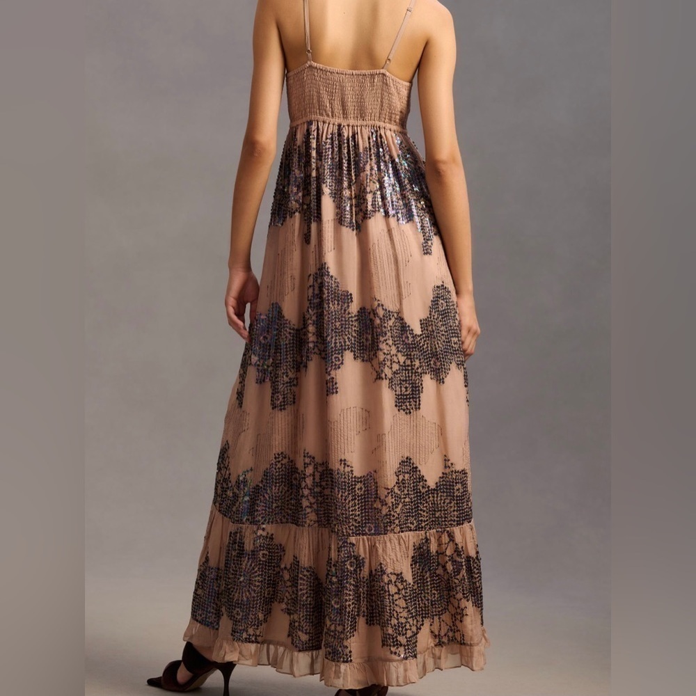 NWT Anthropologie Let Met Be Deep-V Dress in Neutral Motif Size Medium - Picture 2 of 16